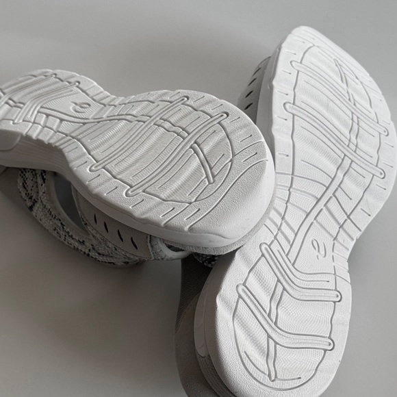 Easy Spirit Tracie Shoes 8.5W - Picture 3 of 6